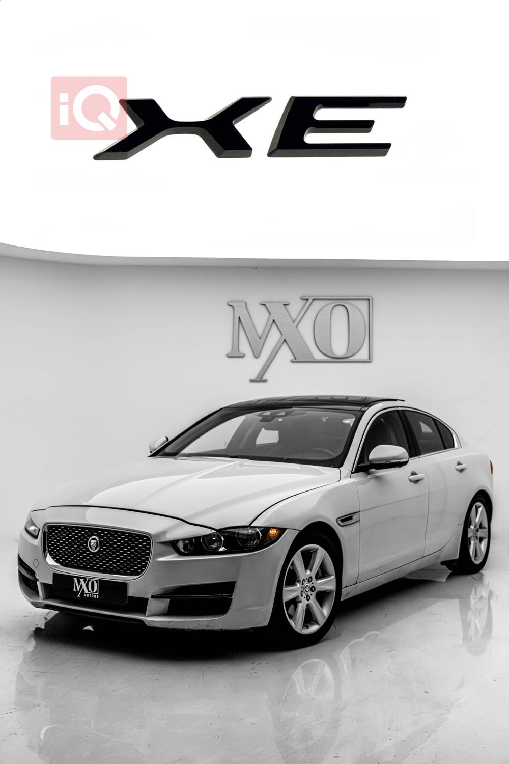 جاكوار XE